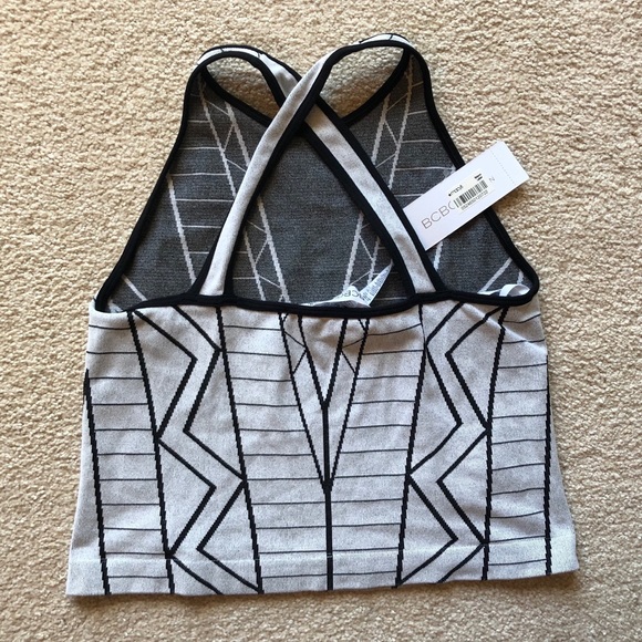 Womens BCBGeneration Black White Pattern Crop Knit Tank Top BCBG Sleeveless M/L - Picture 6 of 11